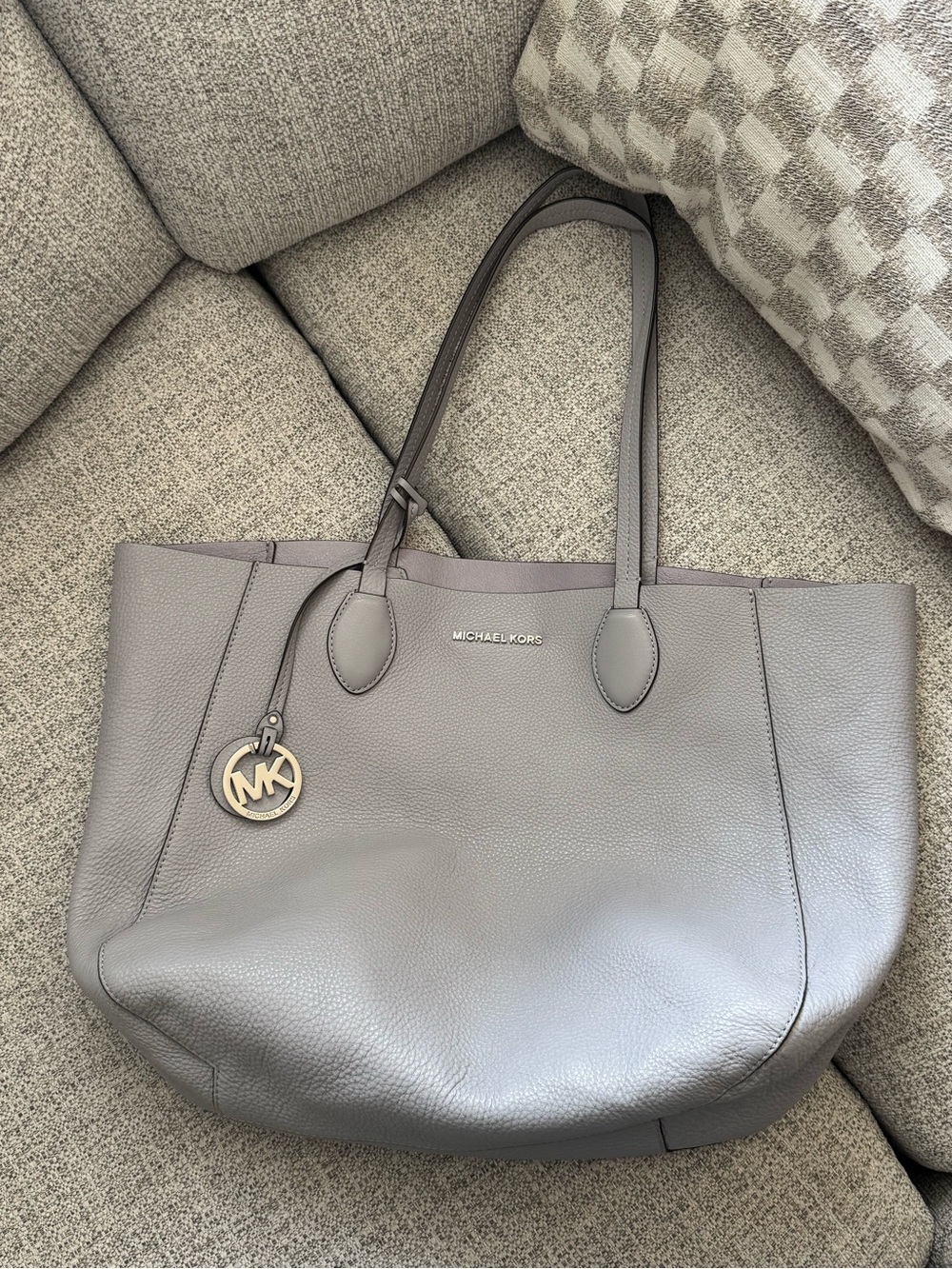 Michael Kors Mae Lilac/ Dusty Purple Tote Bag - Pebbled Leather